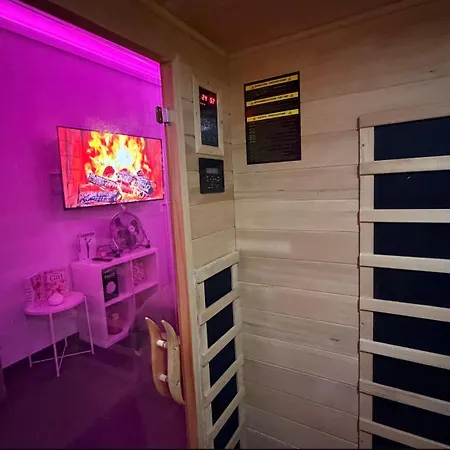 Appartement La White Wellness Jacuzzi & Sauna Seraing